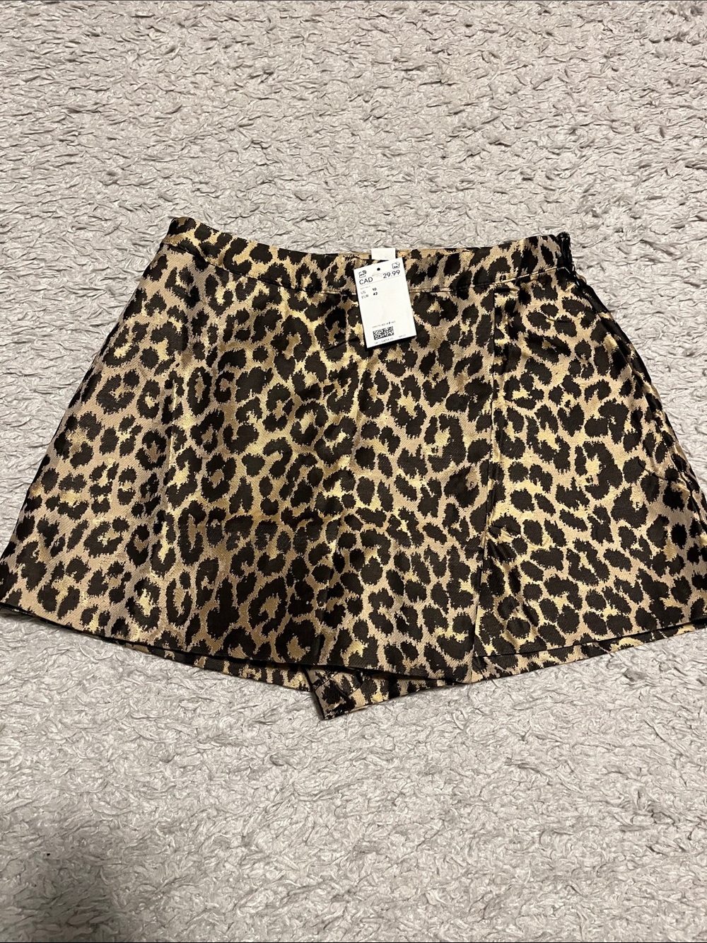H&M Leopard Print Skort in Black and Tan